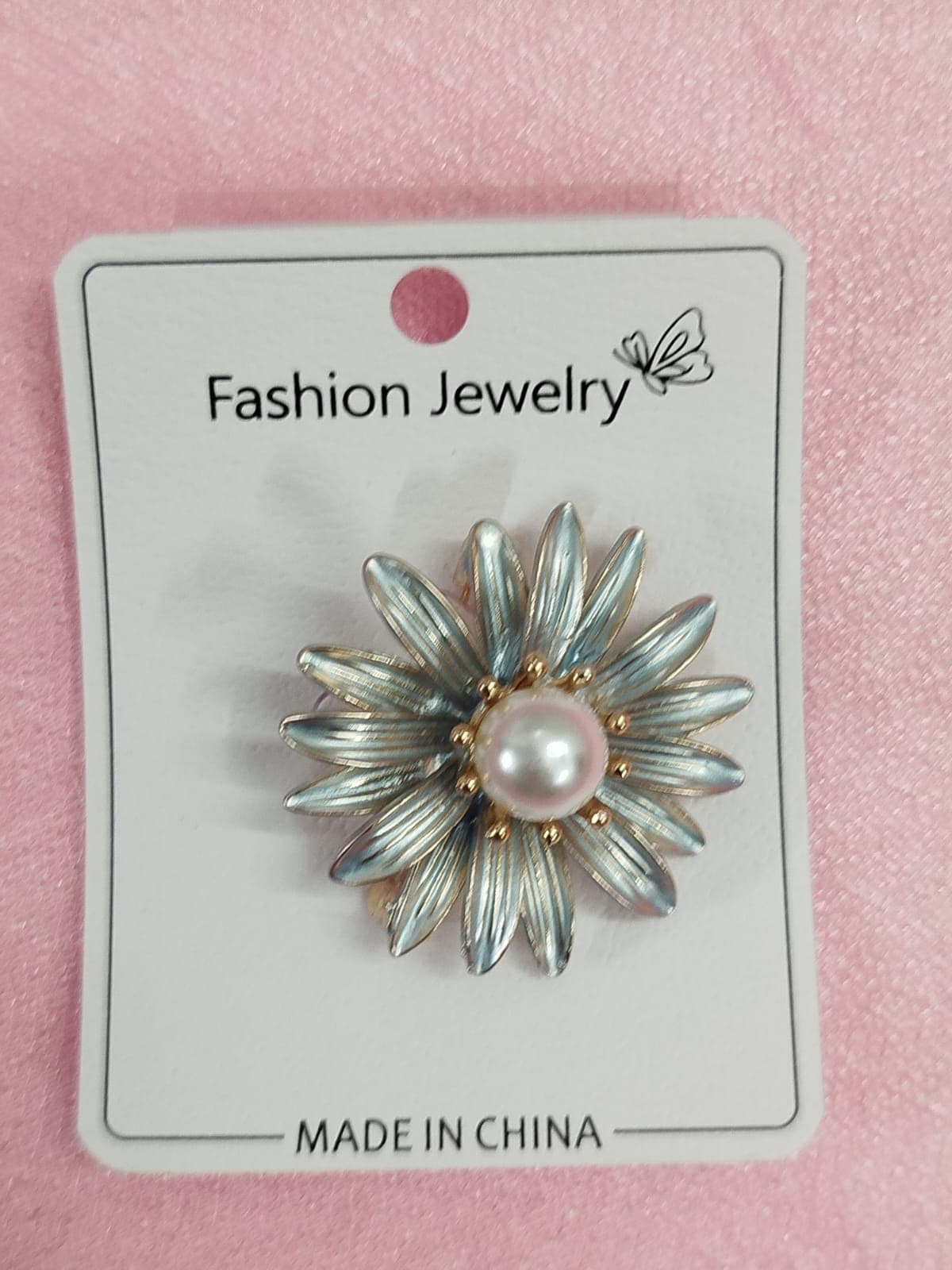 Brooch