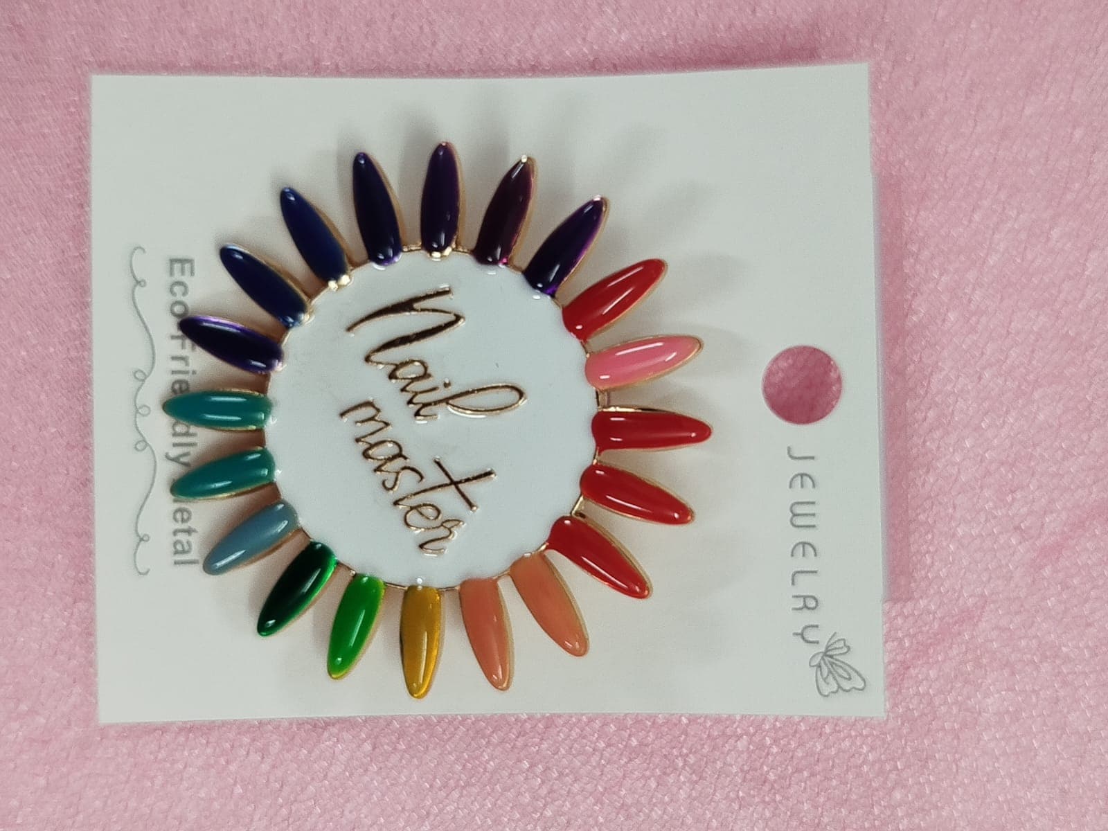 Brooch