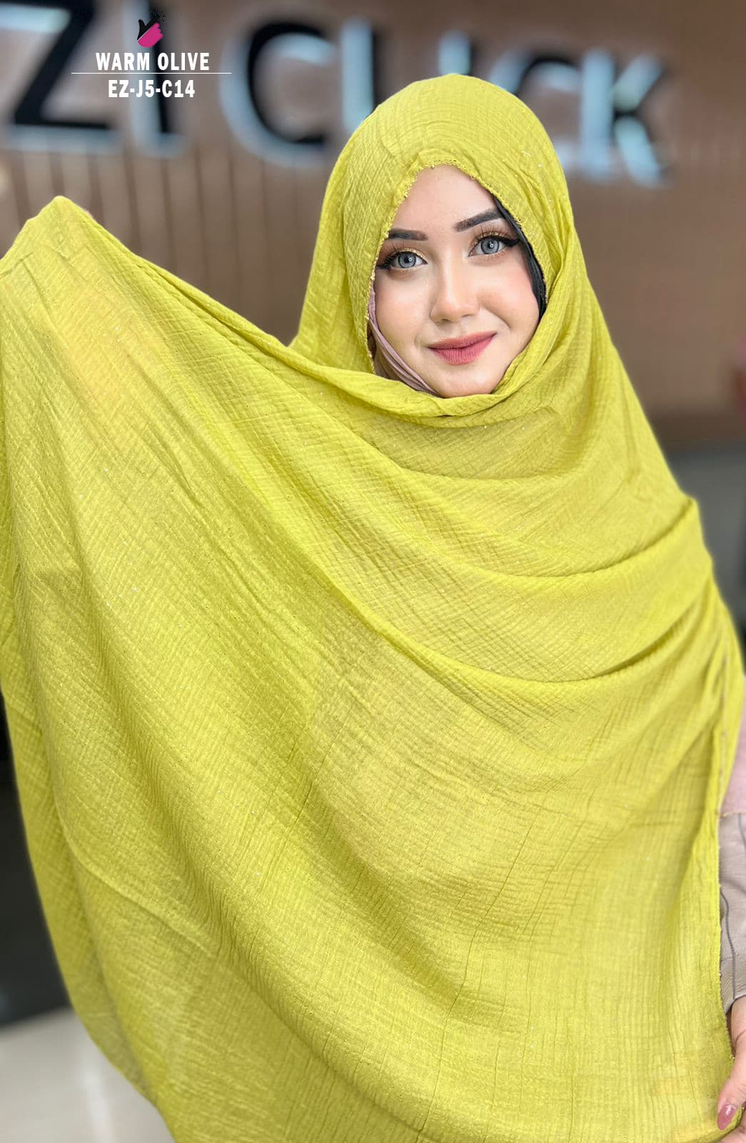 Gold Chain Pearl Hijab