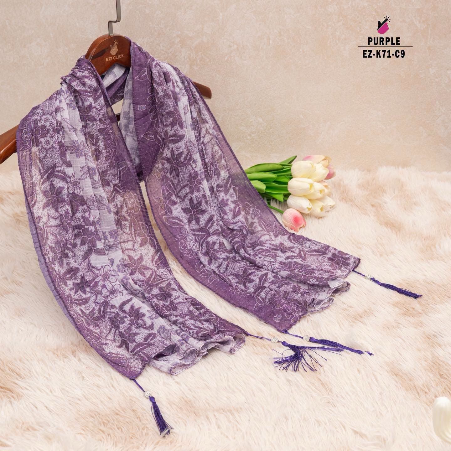 Vintage floral hijab